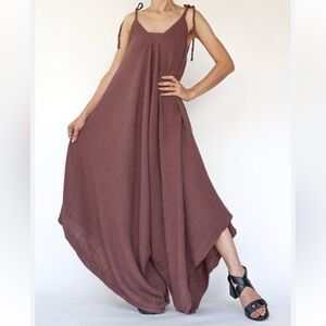 Bagus Brown Lagenlook Style Wide Leg V Neck Boho Casual Jumpsuit Tie Straps OS